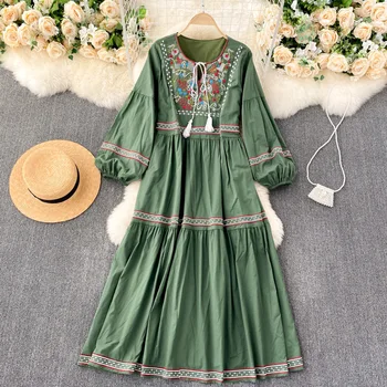 Alternative view of Bohemia Vintage Embroidery Tassel Tie Round Neck Loose Large Women's National Style Dress