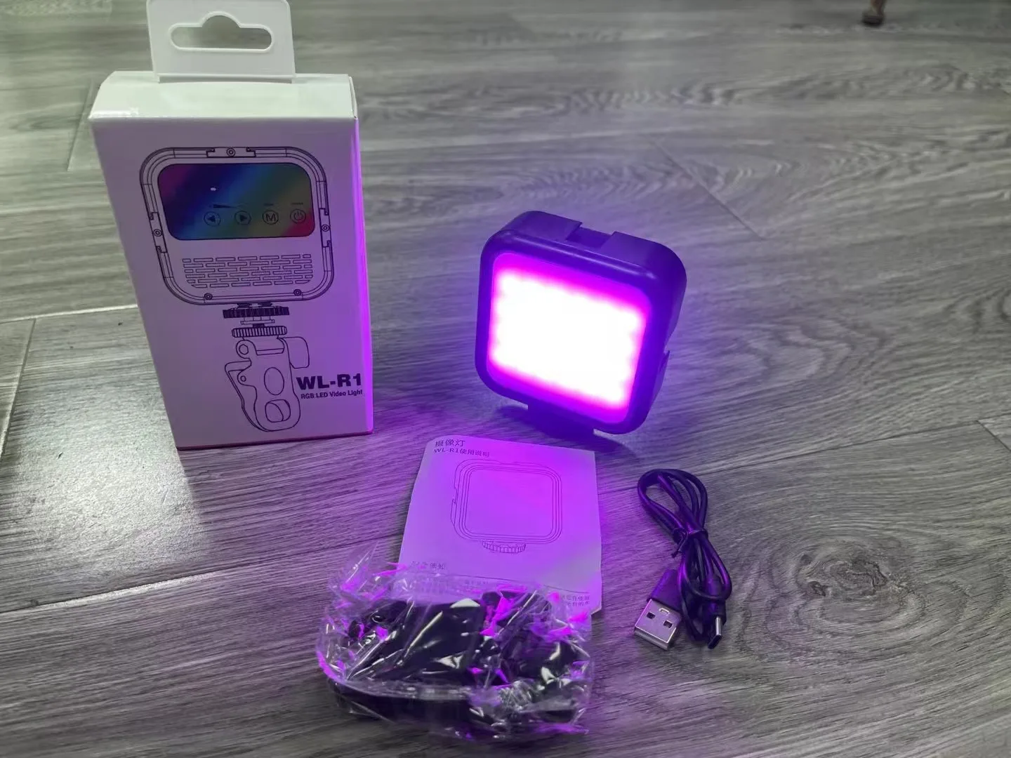 WLR1 RGB Chargeable Video Conference Cube Light Camera Kit Live Streaming Video Calls for Laptop Adjustable Brightness