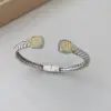 Bracelet white
