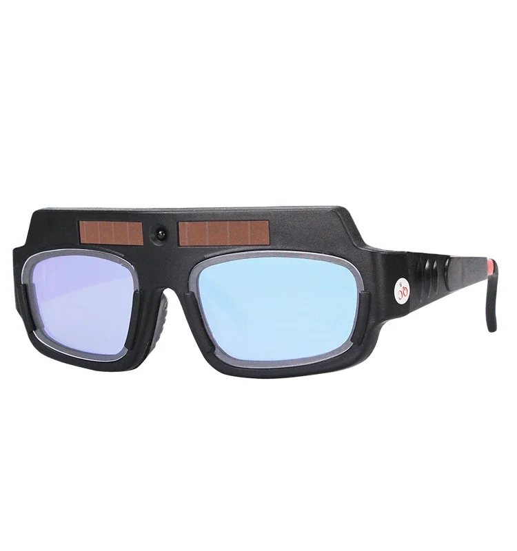 Автозатемняющий сварочный шлем на солнечной батарее