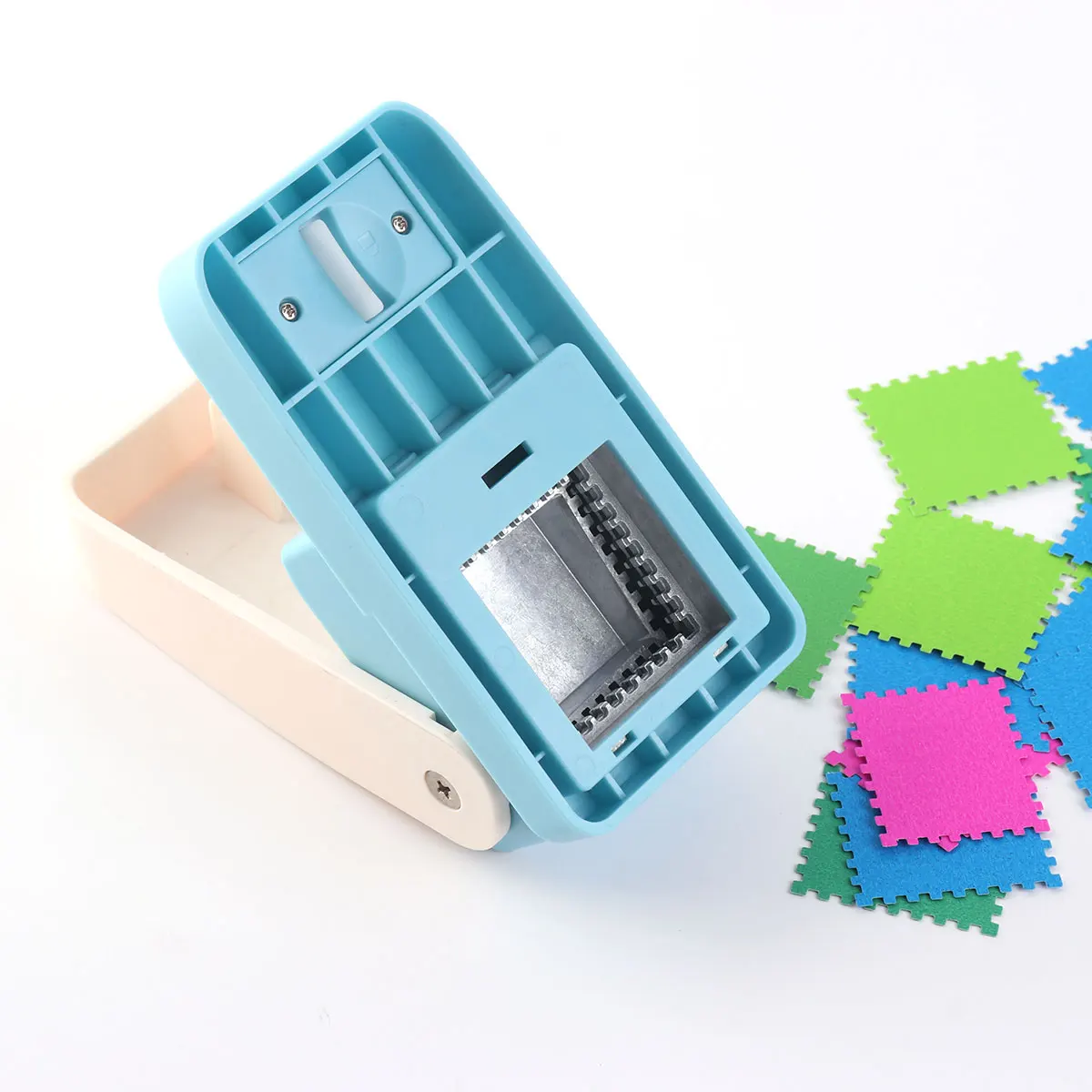 ZEQUAN 5805 Standard Punch Embossing Tool for Children's Handicraft Classes DIY Fun Square-Shaped Manual Stamp