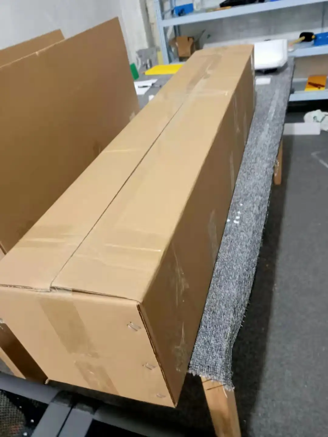 
Подфутбол позволяет каждому получить подфутбольный возраст, никто не может играть в футбол с двумя людьми 