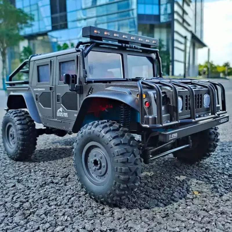 アウトドアレジャーに最適　1/10 ４WDハイスピードクローラRC（輸入品） Amazon.co.jp: LAEGENDARY 1:10スケール RCロッククローラー