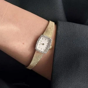 2026 Vintage Retro Women's Watch Medieval Diamond Vintage Retro Luxury Elegance High Quality Quartz Retro Gold Clock