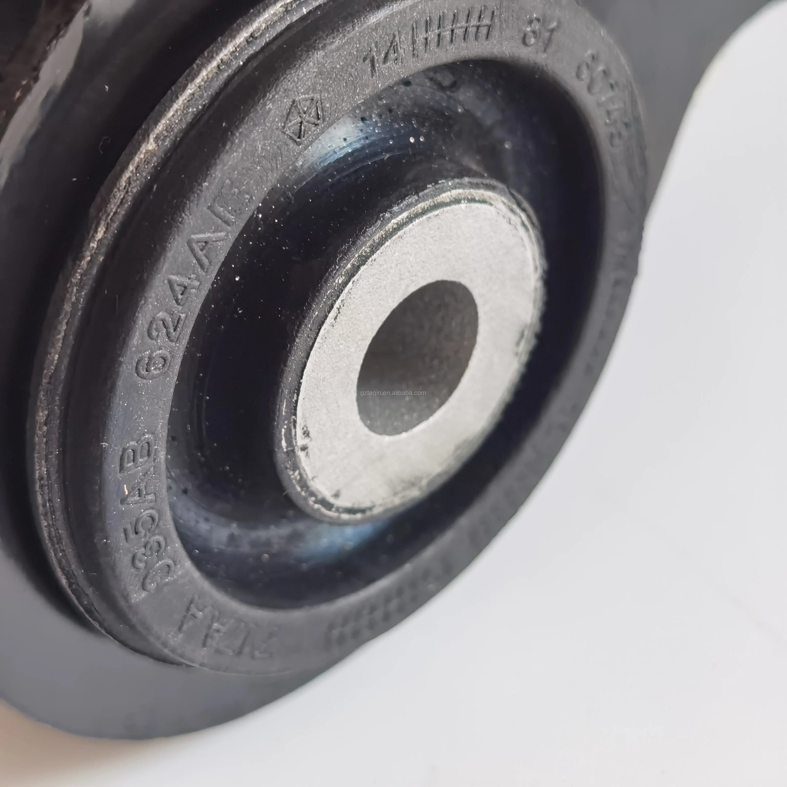 Front Upper Control Arm Replacement For Jeep Grand 68217808ab 68217809aa 68046196ah 68046196al