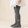 Gris foncé
