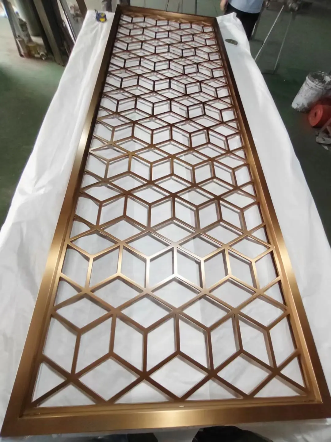 Morden Luxury Laser Cut Corten Steel Metal Screen Room Dividers ...