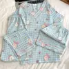 H3503 Conejo Azul [Conjunto de tres piezas con cuello en V]