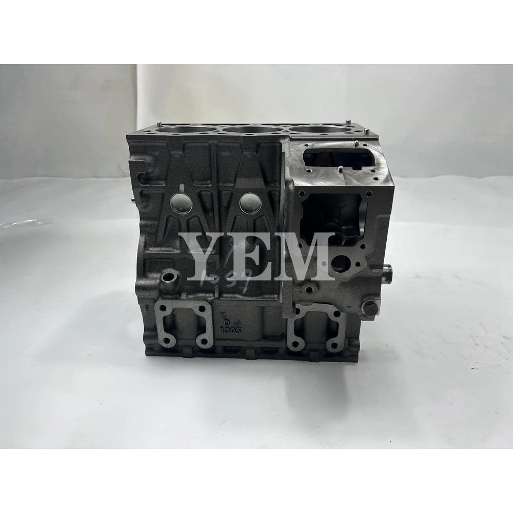 Cylinder Block 1J402-01013 Fit for Kubota D1305 Engine 4