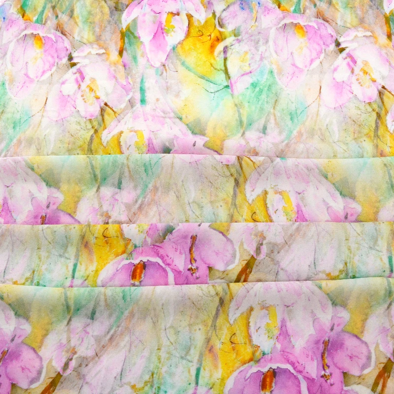 Ткань из вискозы с цветочным принтом