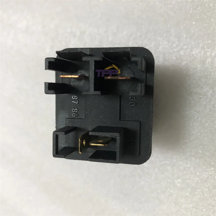 Electric Relay 8-94423314-0 for ZX60 ZX70 Glow Plug 12V Relays