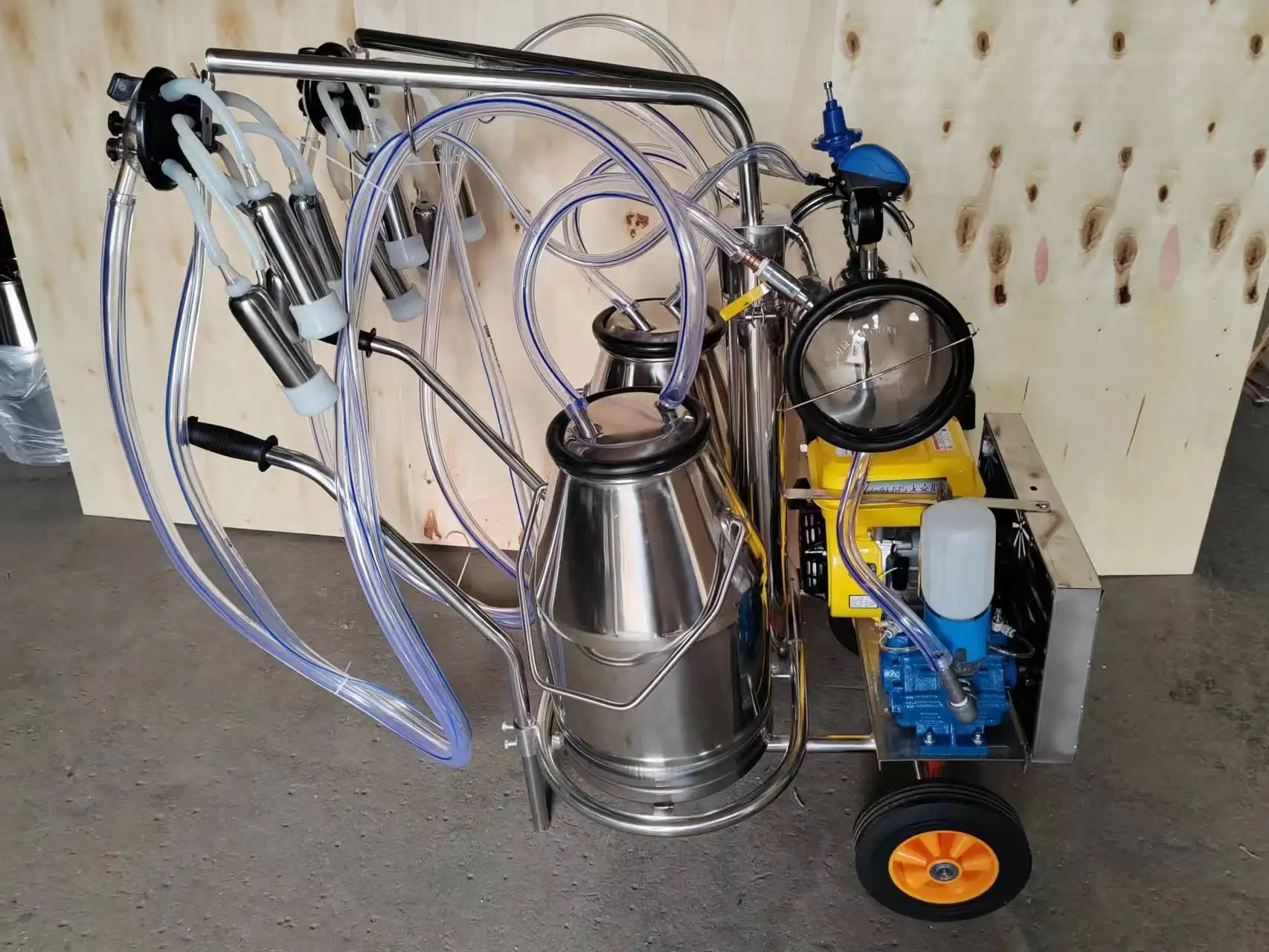 Gasoline Engine Automatic Cattle Camel Goat Sheep Horse Milking Machine HJ-CM011VDQ