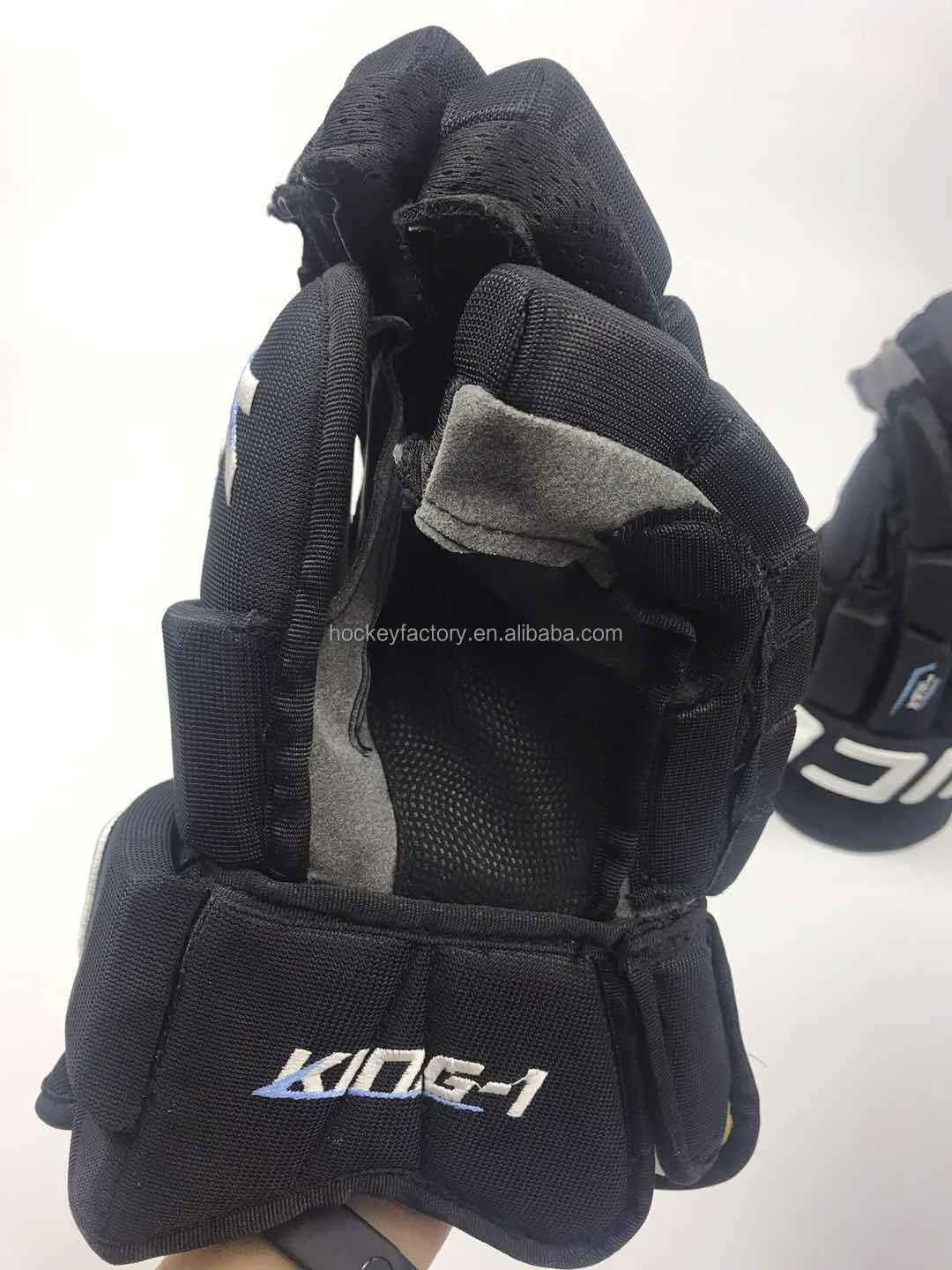 2023 Brand New Ice Hockey Gloves With Custom Logos Wholesale Pro Hockey