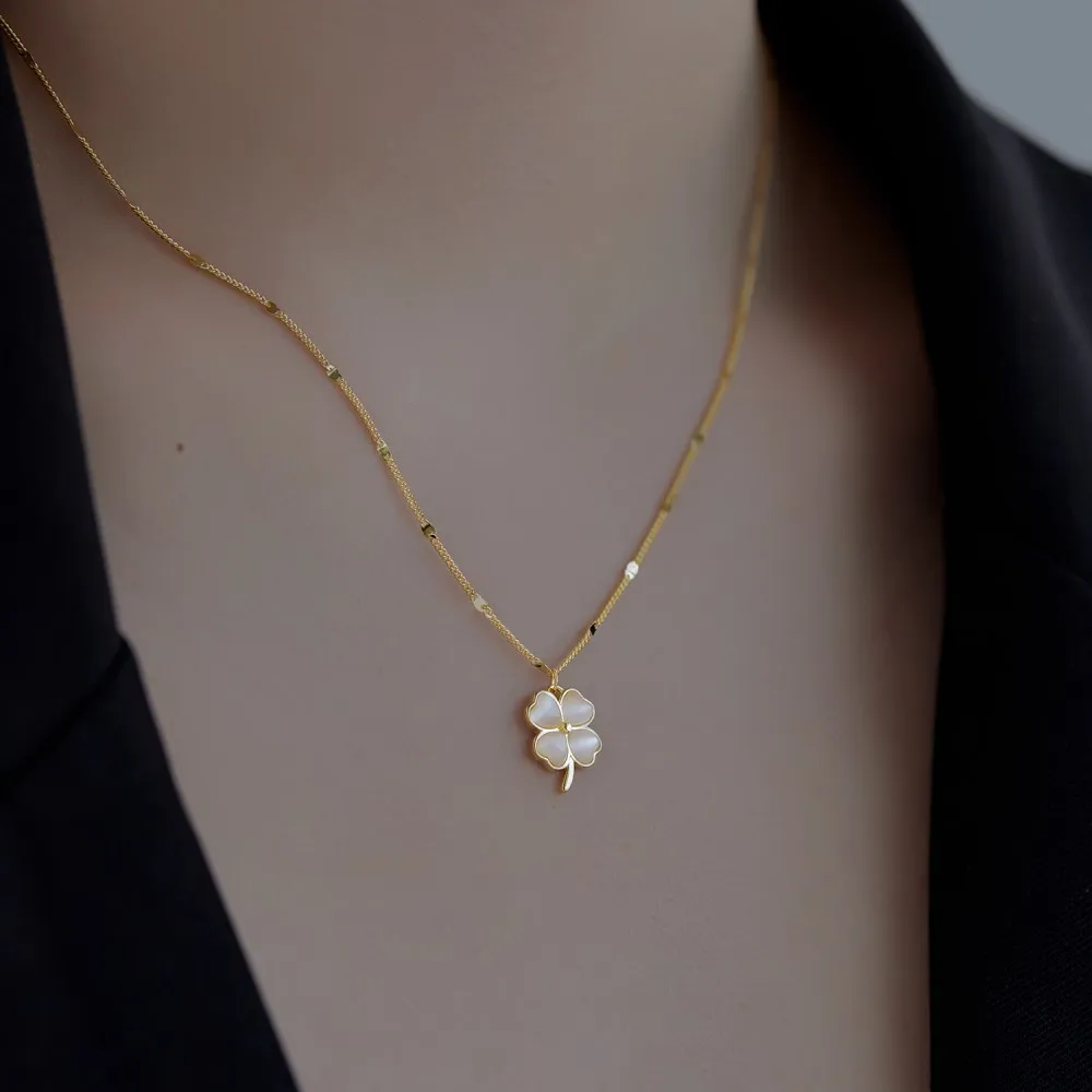 KAKODIY Women's Custom Boutique Jewelry Brand 925 Sterling Silver Jewelry Fine Silver 18K Gold Plated Clover Necklace for Women detail 2