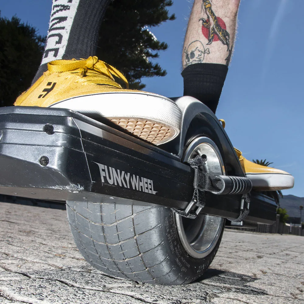 Funkywheel Unisex EX 1000W Electric Skateboard - 30km Range