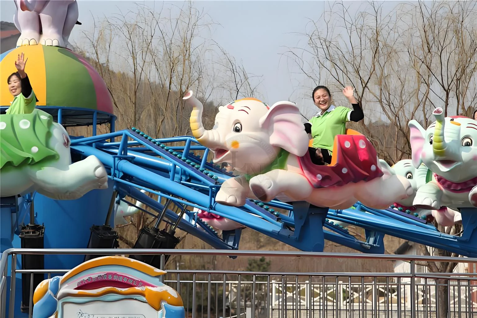 Dumbo Ride Park Planning Theme Equipment Small Dumbo the Flying Elephant Ornaments ...