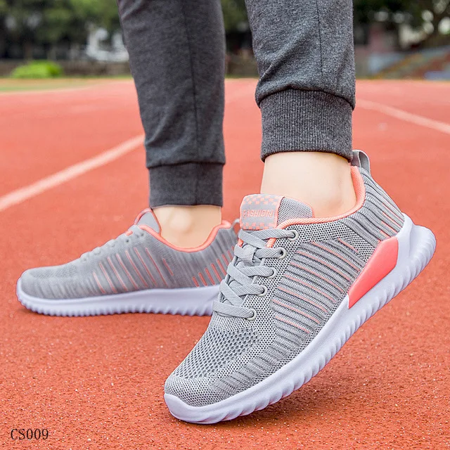 Новая модель кроссовок, повседневная спортивная обувь для бега, летающая вязаная обувь, женская спортивная обувь для бега