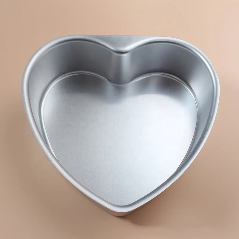 Set Di 4 Stampi Per Torte A Forma Di Cuore In Alluminio - Fondo