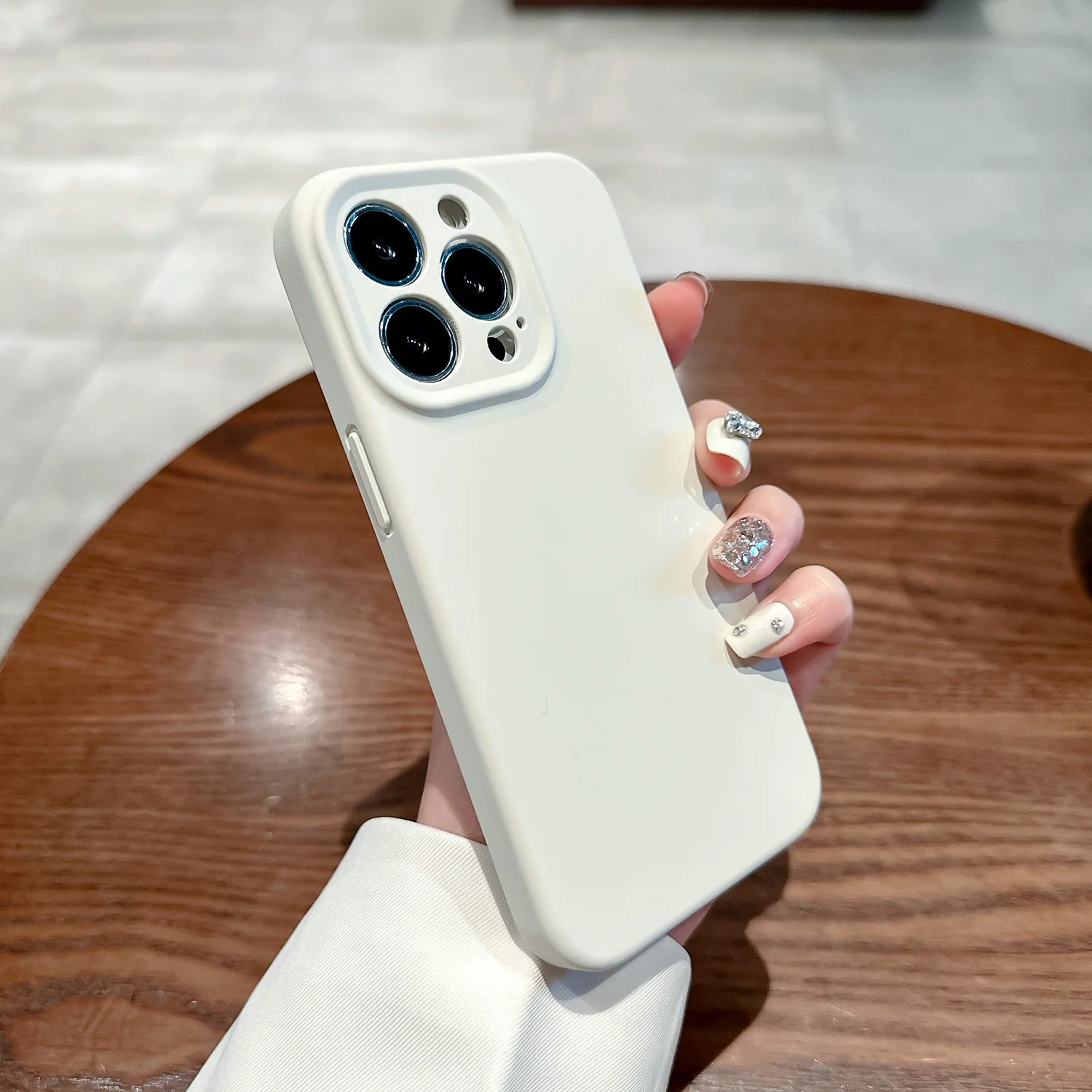 product premium anti fall magnetic liquid silicone case for iphone 17 air magnetic compatible slim protective  shockproof phone case-4