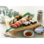 Rug on a plate sterilized boiled natural bamboo leaves sushi decoration