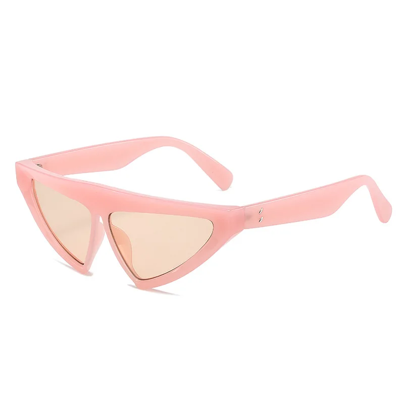 2023 Fashionable Sunglasses - Vintage Geometry Triangle Cat Eye display picture 2
