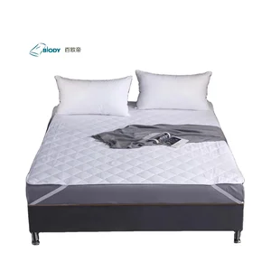 Queen Size 230GSM Microfiber Waterproof Anti-Bacteria All-Season Quilted Mattress Topper Premium Grade a Bed Protection Pad