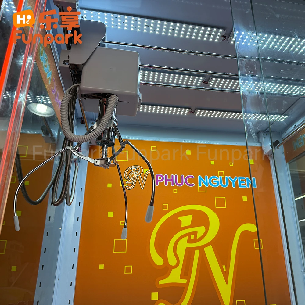 Funpark Large Adult Arcade Plush Toys Crane Claw Coin-Operated Doll Machine Fun details