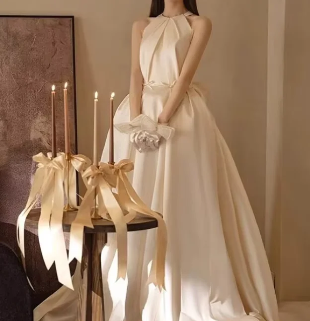 S0582y 2026 New French Minimalist Engagement Dress Women's Satin Halter Neck Gown Evening/party Dresses