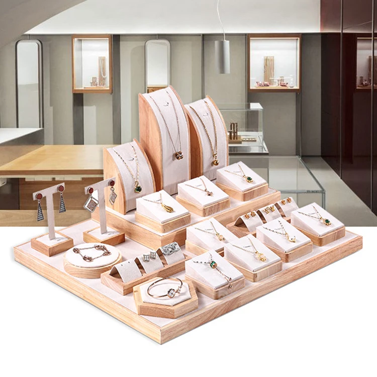 Luxury Wood Velvet Jewelry Store Exhibitor Display Set Bust Necklace