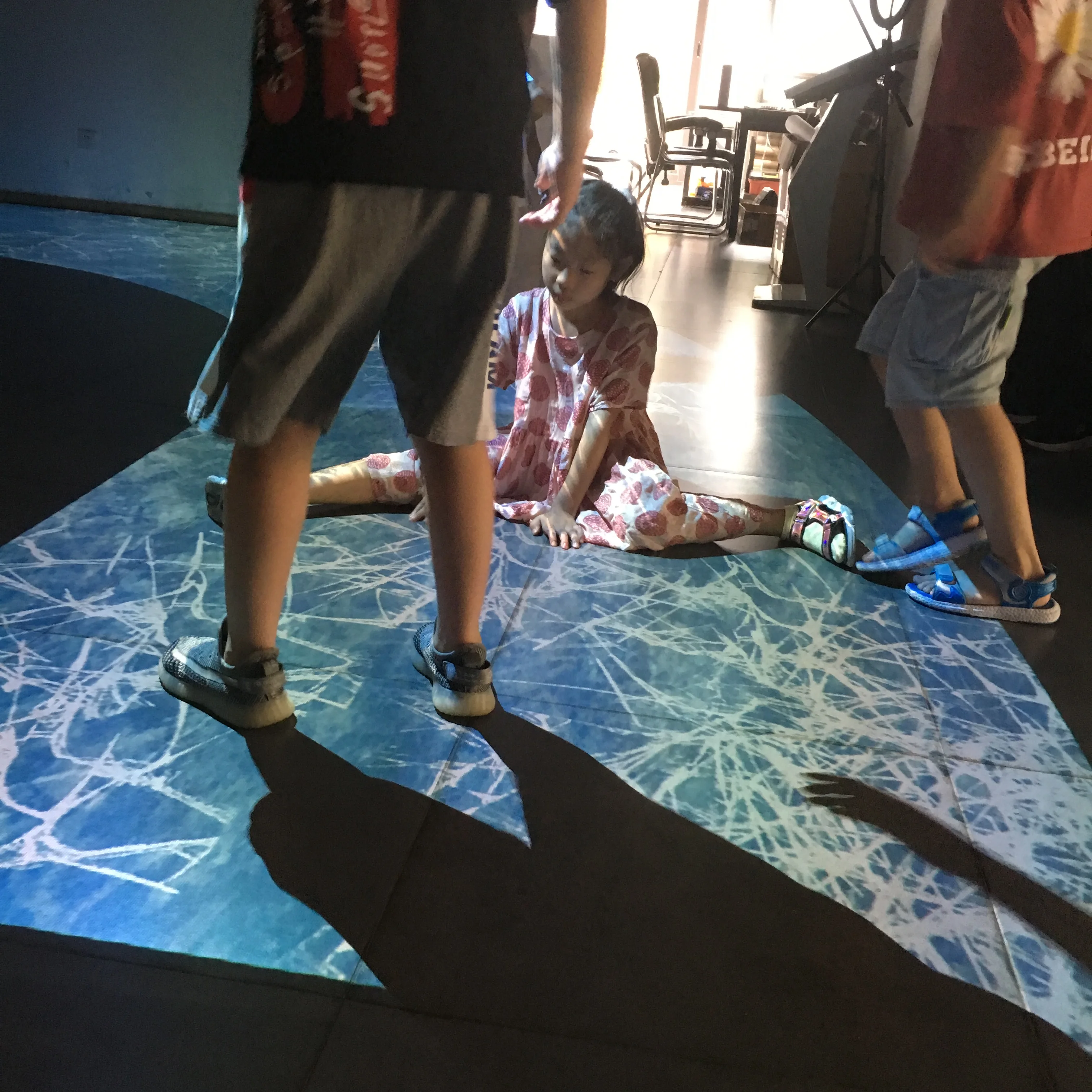 DeFi LABS Interactive Floor Projection System 3 Projector with High Novelty