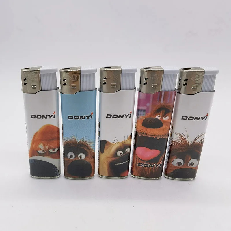 ISO9994 BSCI FSC Refillable Butane Gas Cigarette Lighter Portable Plastic Modern Camping Lighter Briquette Encendedores
