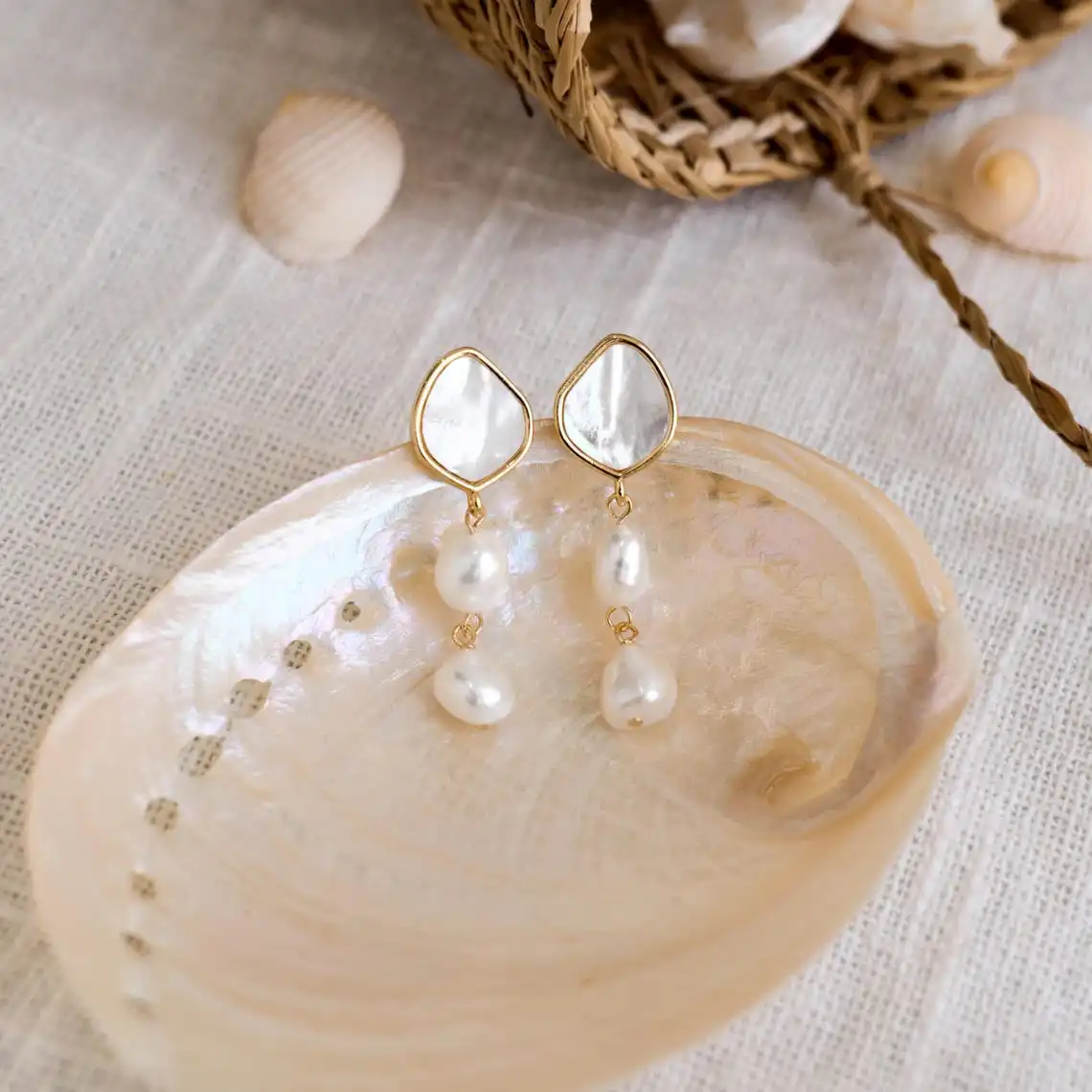 Elegant Jewelry Stainless Steel Pearl Dangle Earrings