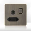 1 presa non standard da 15A