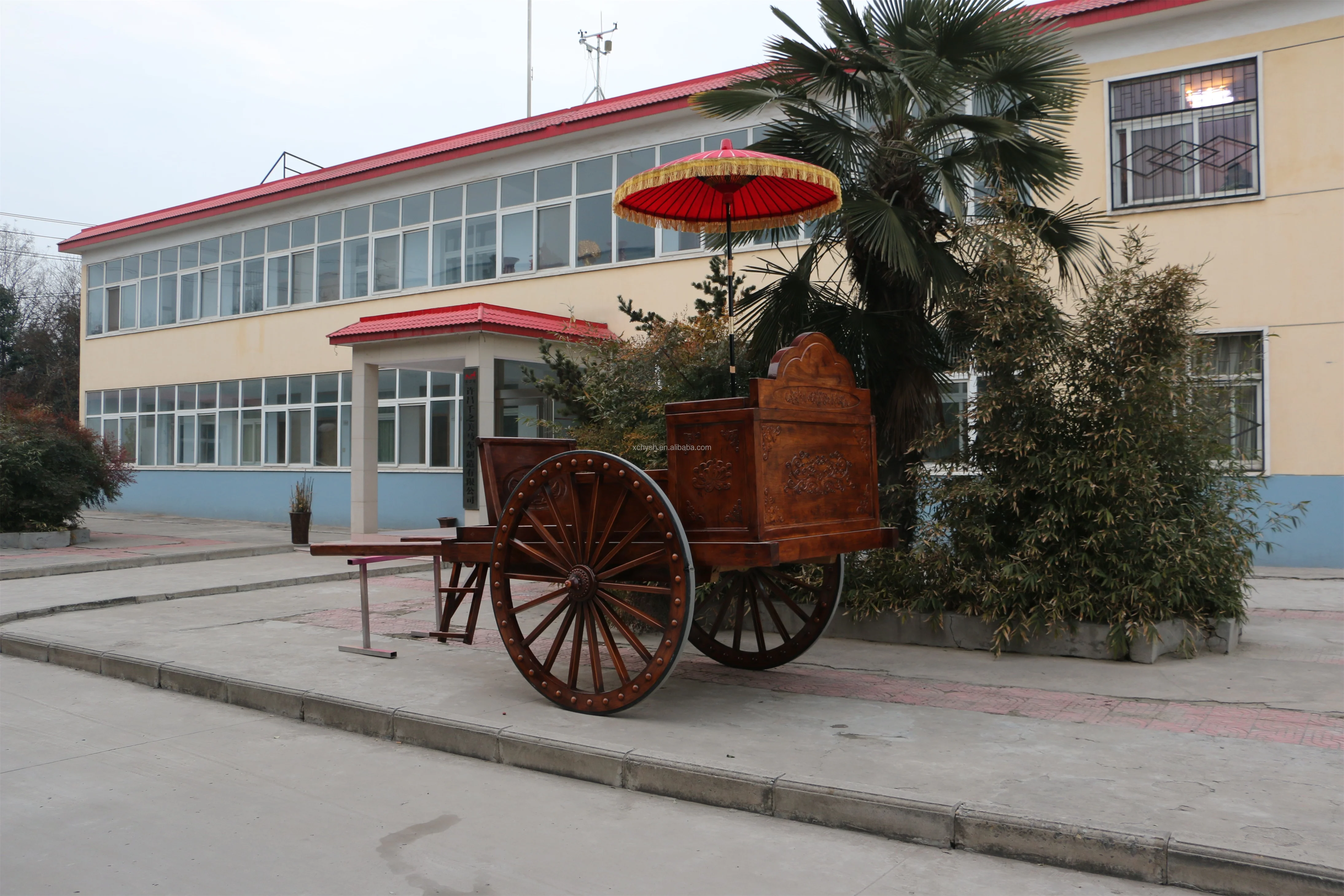 馬車中国メーカー最も古いスタイル木製馬車/古代馬車博物館/二輪
