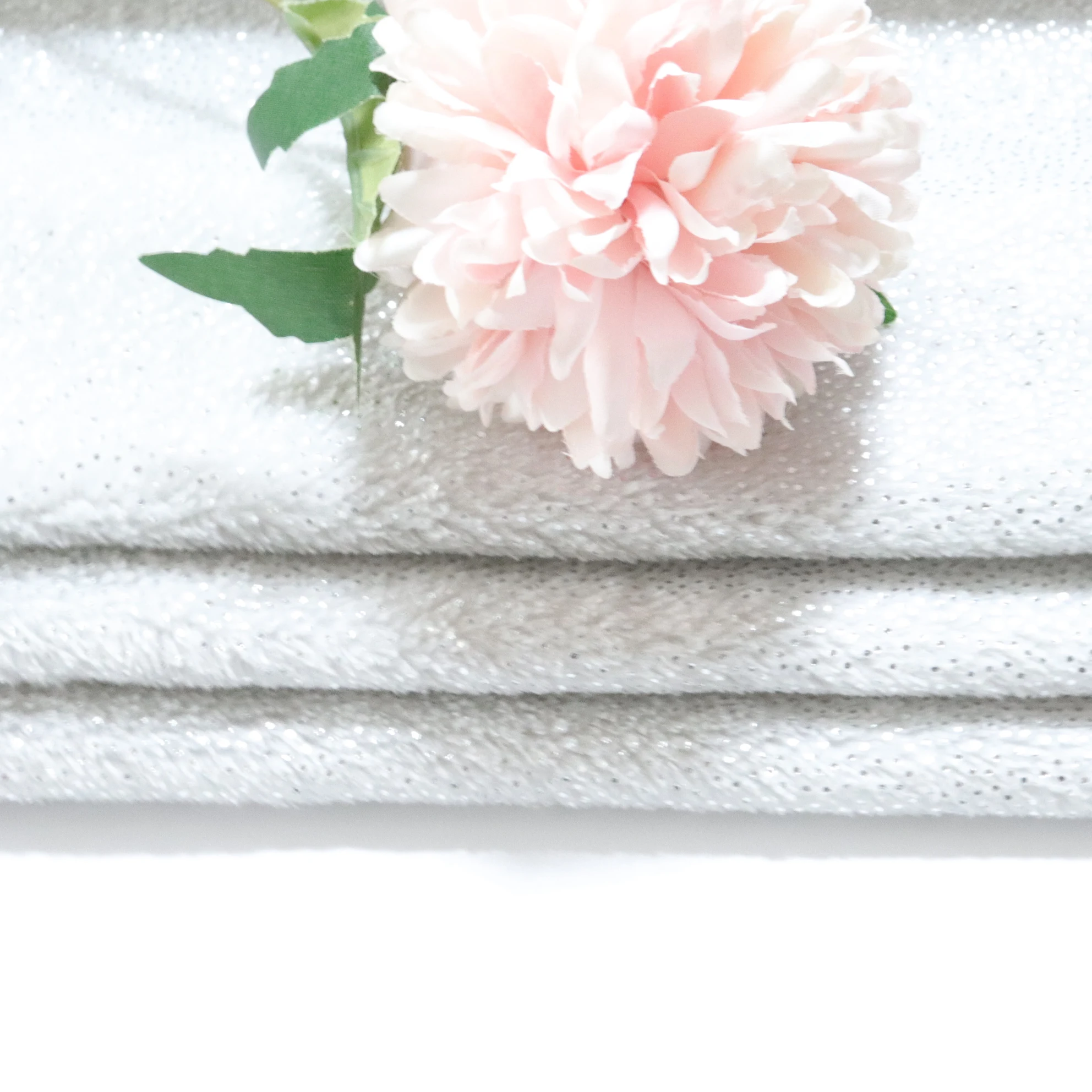 Лидер продаж на Amazon, дешевая блестящая плюшевая игрушка, ткань для платья, оптовые поставщики тканей