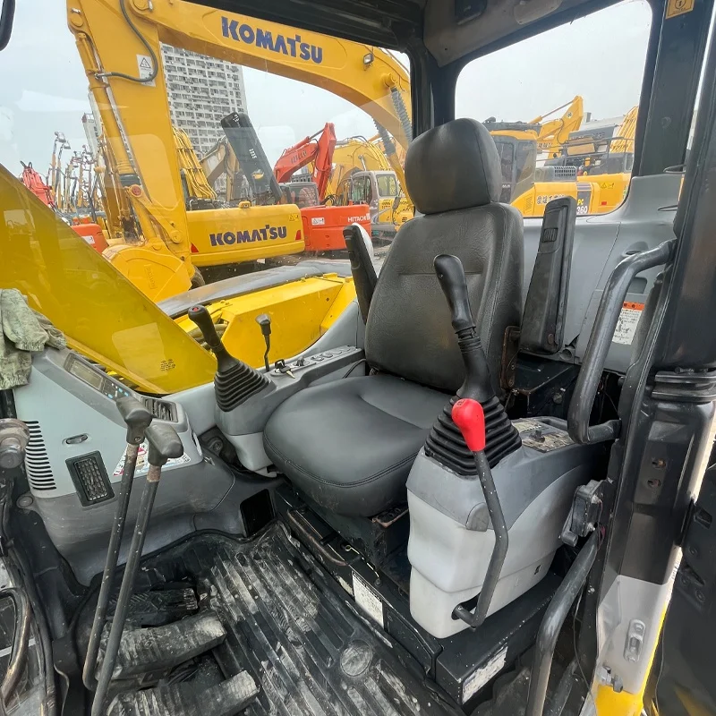最終価格【株主優待非売品】KOMATSU 未使用　高額取引人気8車種セット！ 最終価格【株主優待非売品】KOMATSU 未使用 高額取引人気8車種