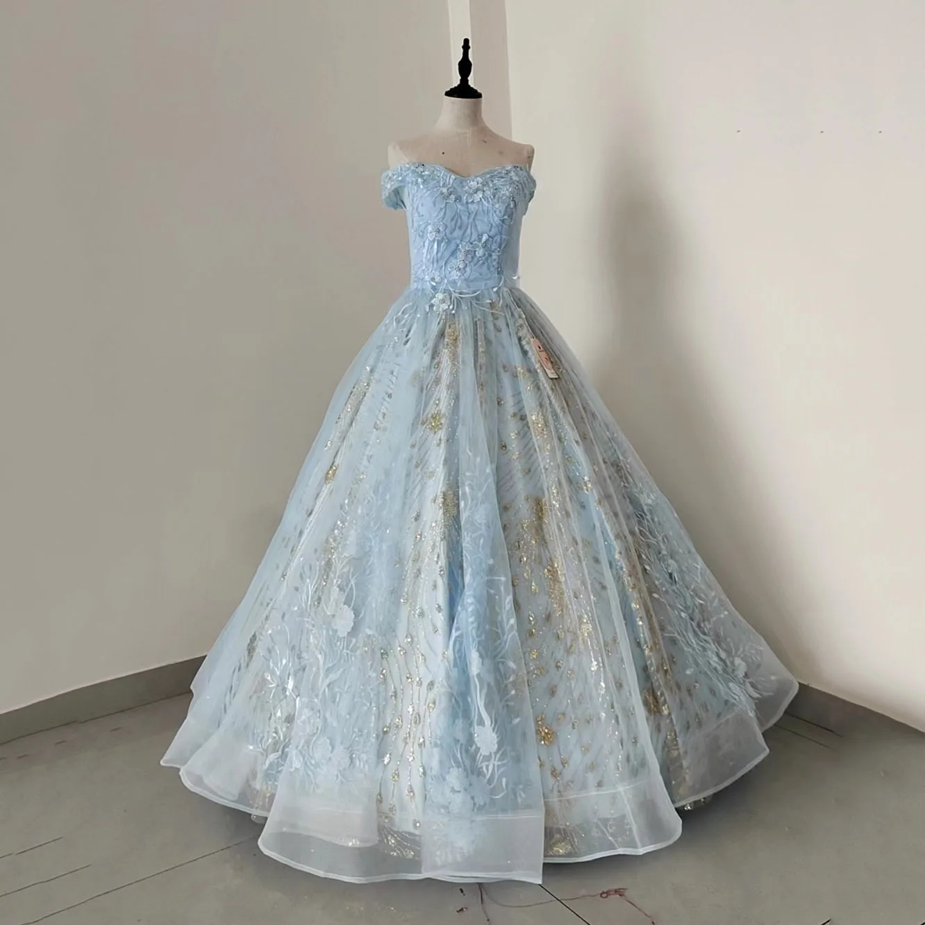 Light Blue Satin Strapless A-line Evening Dress For Women
