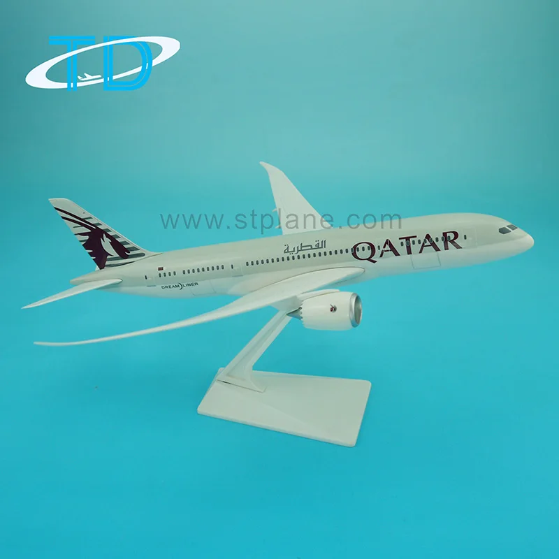 Qatar B787-8 1:200 28cm Model Gebruikt Vliegtuigen Koop - Buy Model Royal Air Maroc,Schuim En Papier Vliegtuig,Papier Ambachtelijke Vliegtuigen Product on Alibaba.com