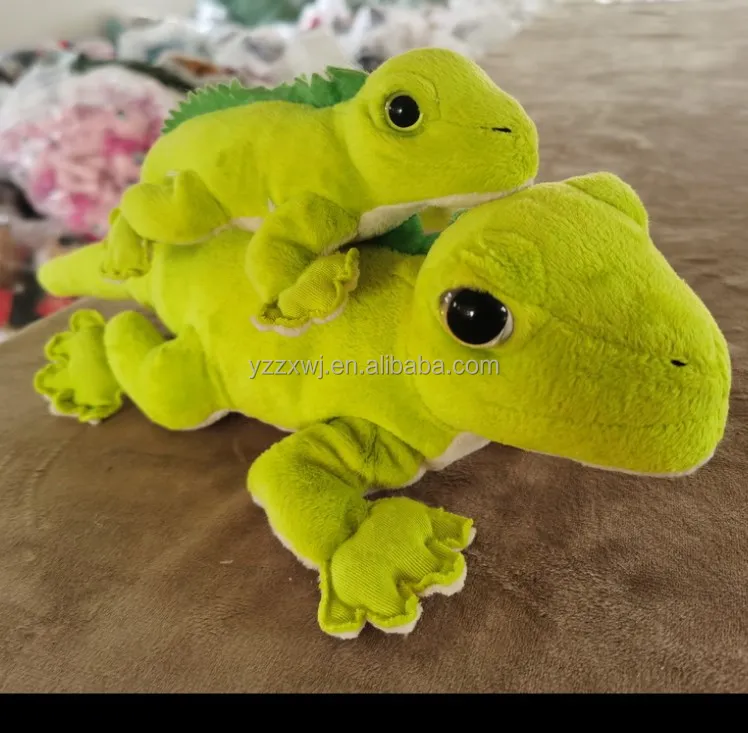 柔らかいひげを生やしたドラゴンぬいぐるみリアルライフ爬虫類トカゲ