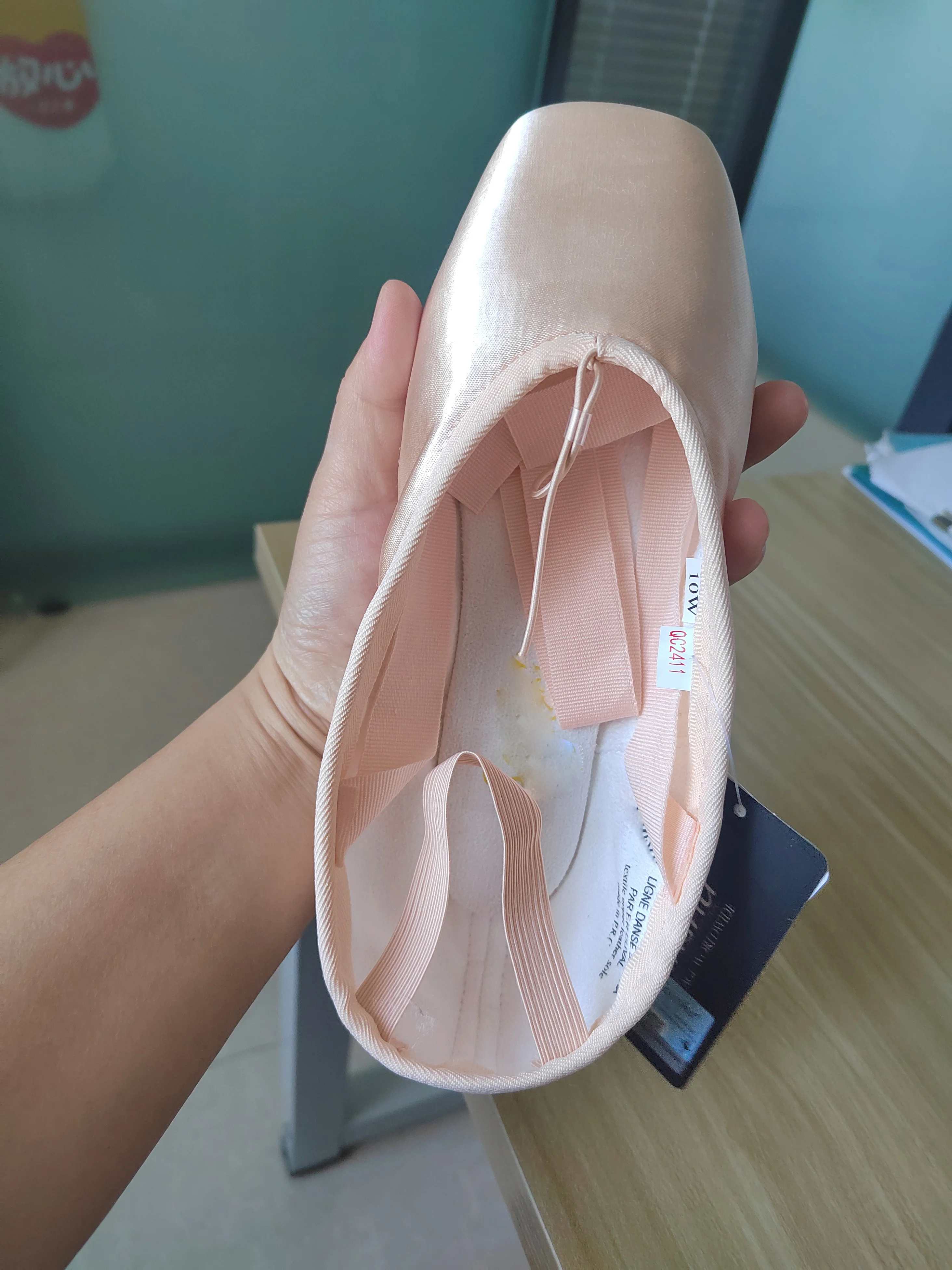 Branded Satin 3 Hardness Pointe Ballet Dance Shoes for Women