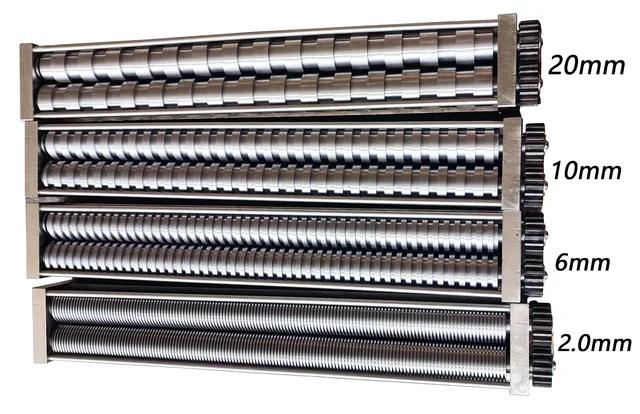 China Expert Manufacturer Design-based Customization CNC Lathed SUS304 Cutting Roller for Dried Rice Noodle Maker 5