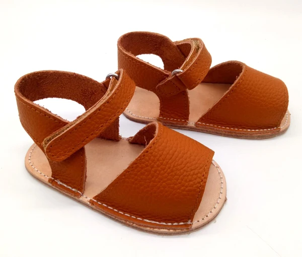 Сандалии для мальчиков из натуральной кожи на мягкой резиновой подошве от китайского производителя