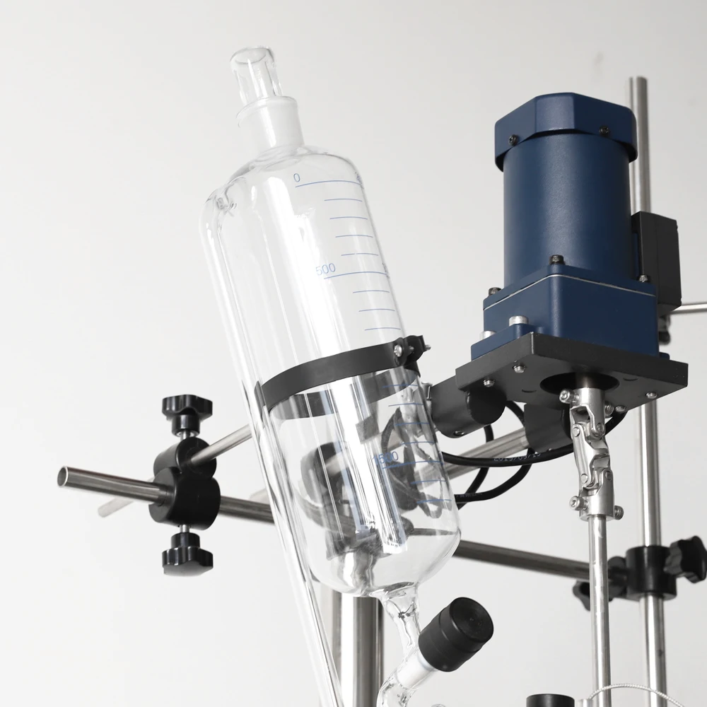 Прибор для фильтрования жидкости. Аппарат фильтрационный для химии. Прибор вакуумного фильтрования пвф-47/2нб. Аппарат для фильтрования химическая лаборатория. Фильтровальная колба лабораторная.