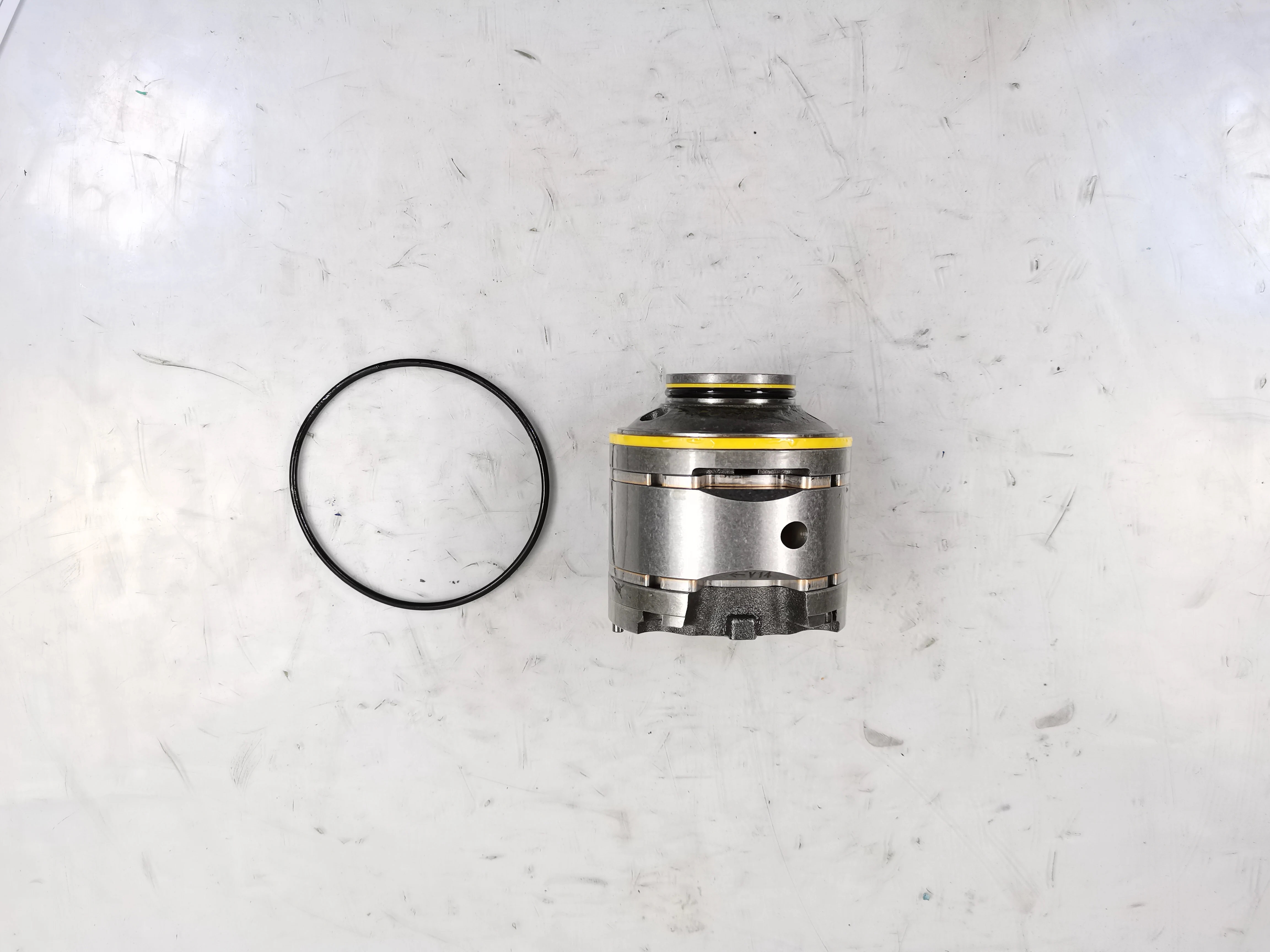 Caterpillar-Compatible Hydraulic Vane Pump with 1-Year Warranty and Custom OEM Parts for Construction Machinery