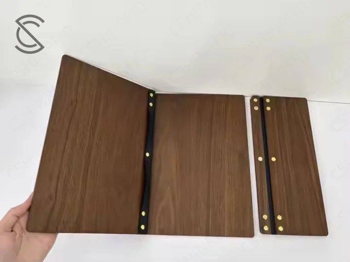 Wholesale Eco-friendly IP67 Waterproof Premium Custom Engraved Logo A4/A5 Wood Grain Menu Screw Post Binding for Cafe