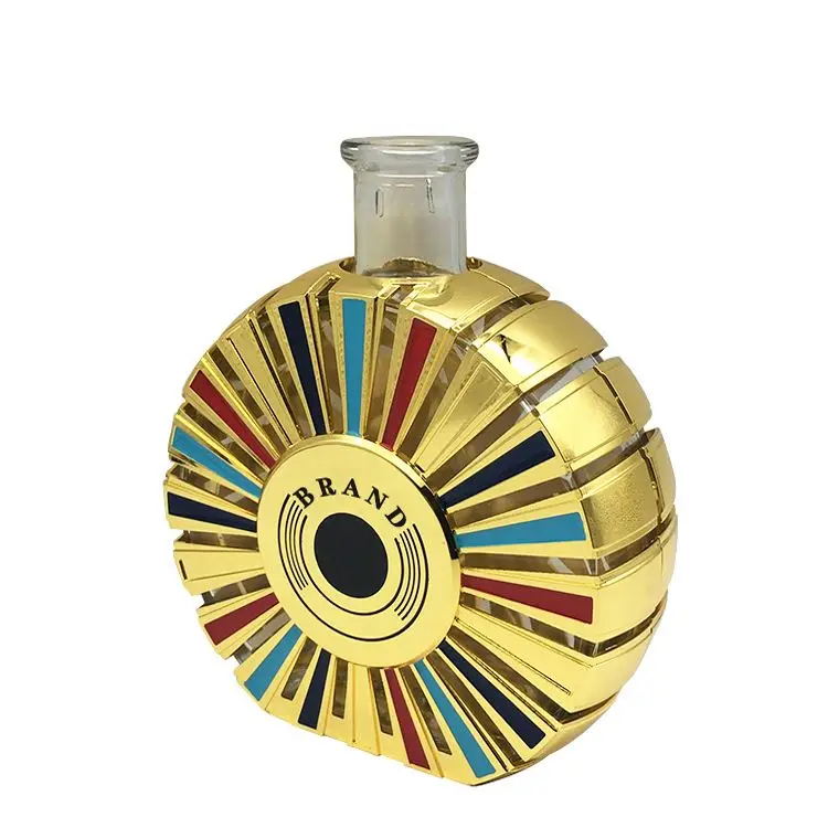 Custom and Design Metal Gift Box for Spirit Liqueur Vodka and Liquor Metal Bottle for Decoration Wine Packaging Metal Bottles