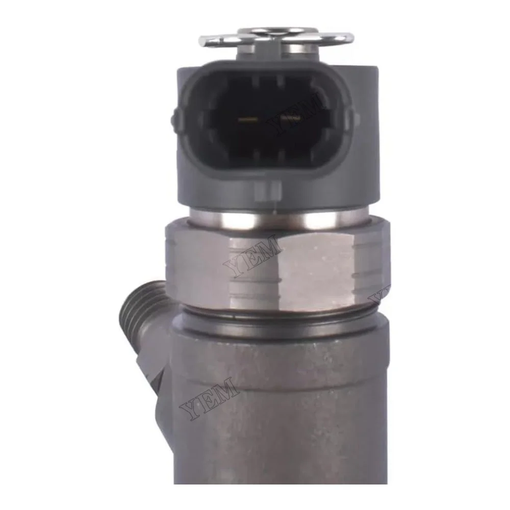 Fuel Injector 1J800-53051 for Kubota Engine D1105 Tractor B2630HSD 5