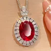 Pendentif corindon rouge avec chaîne Chopin