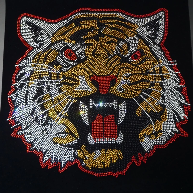 Free sample Professional large design lion crystal beads rhinestone transfer for clothing