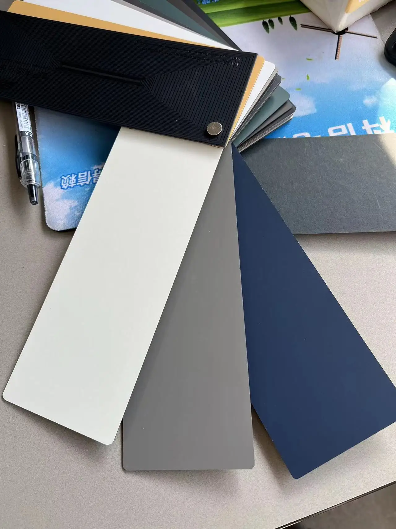 Mag Professional Kitchen Cupboards Desktop Antifingerprint